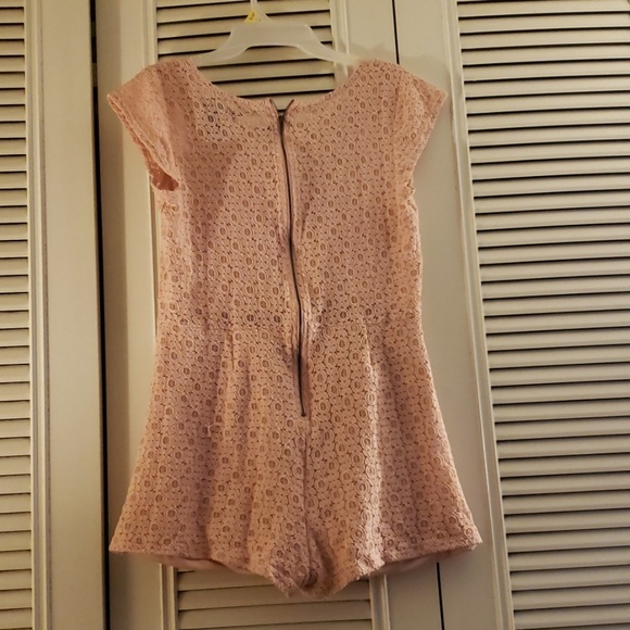 Romper - Picture 2 of 5